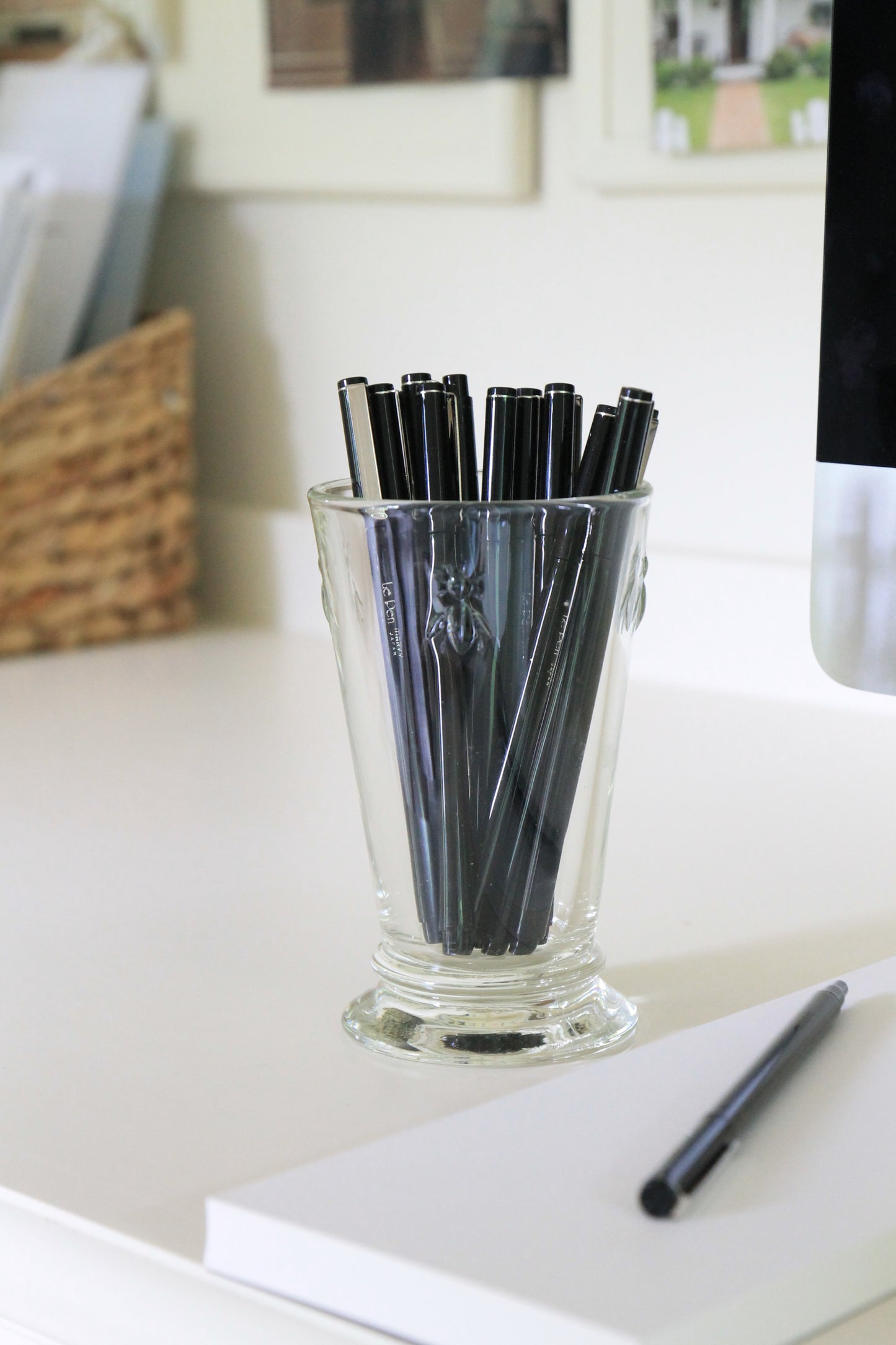 LePens - Black
