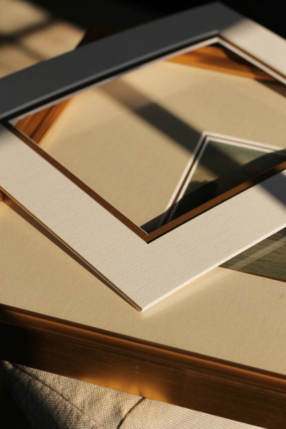 Gold Accent Mat Boards - Off-White Linen with Gold Interior