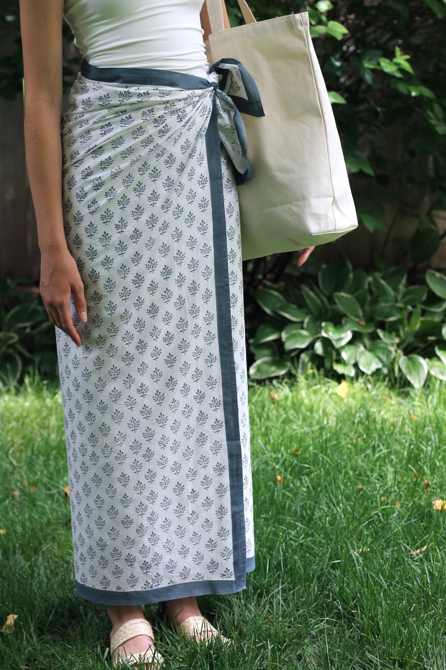 Sarong | Harvest Berry in Sage