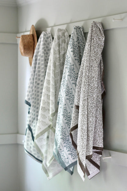 Sarong | Harvest Berry in Sage