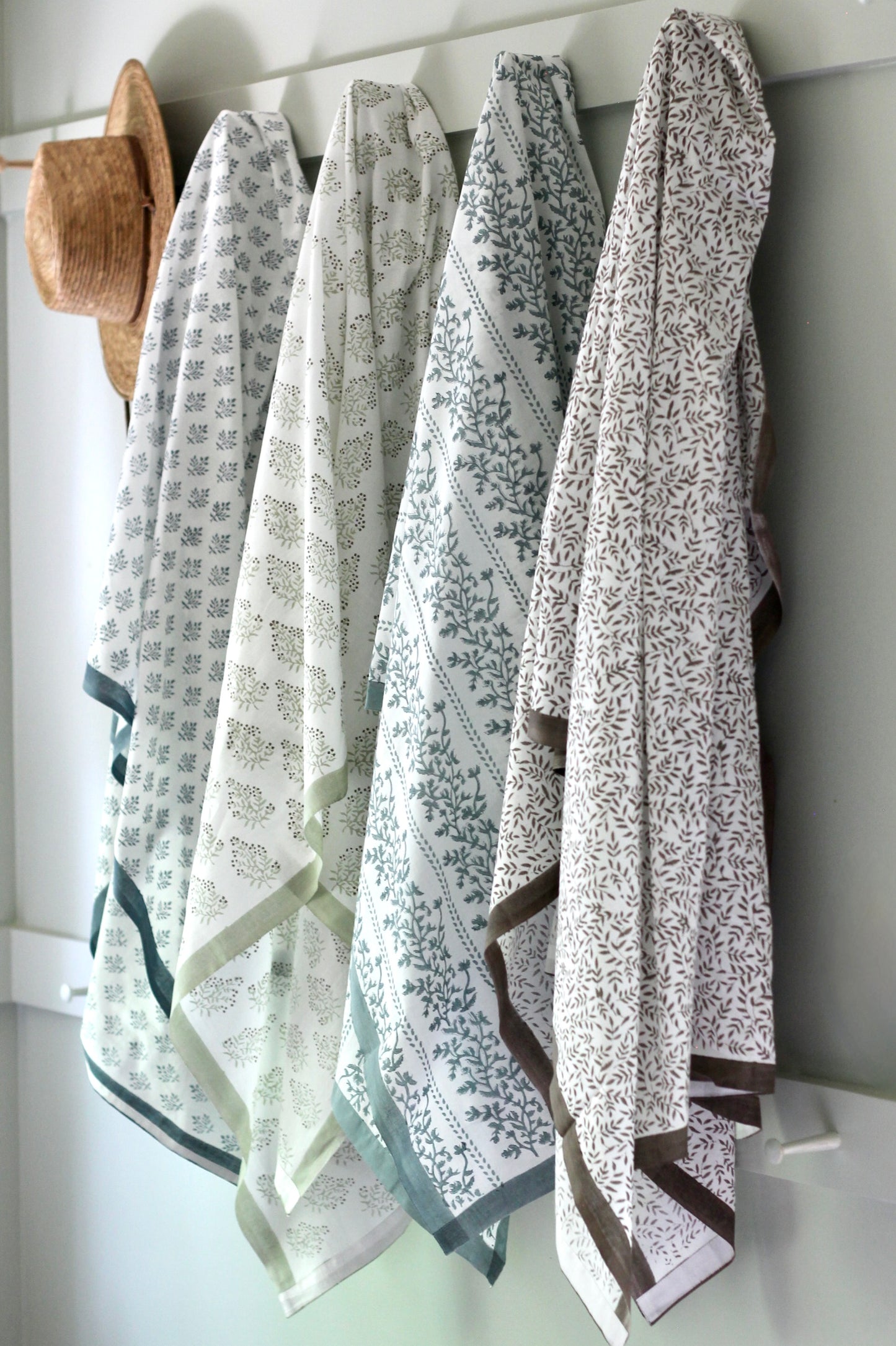 Sarong | Privet Berry