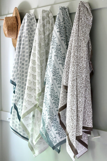 Sarong | Privet Berry