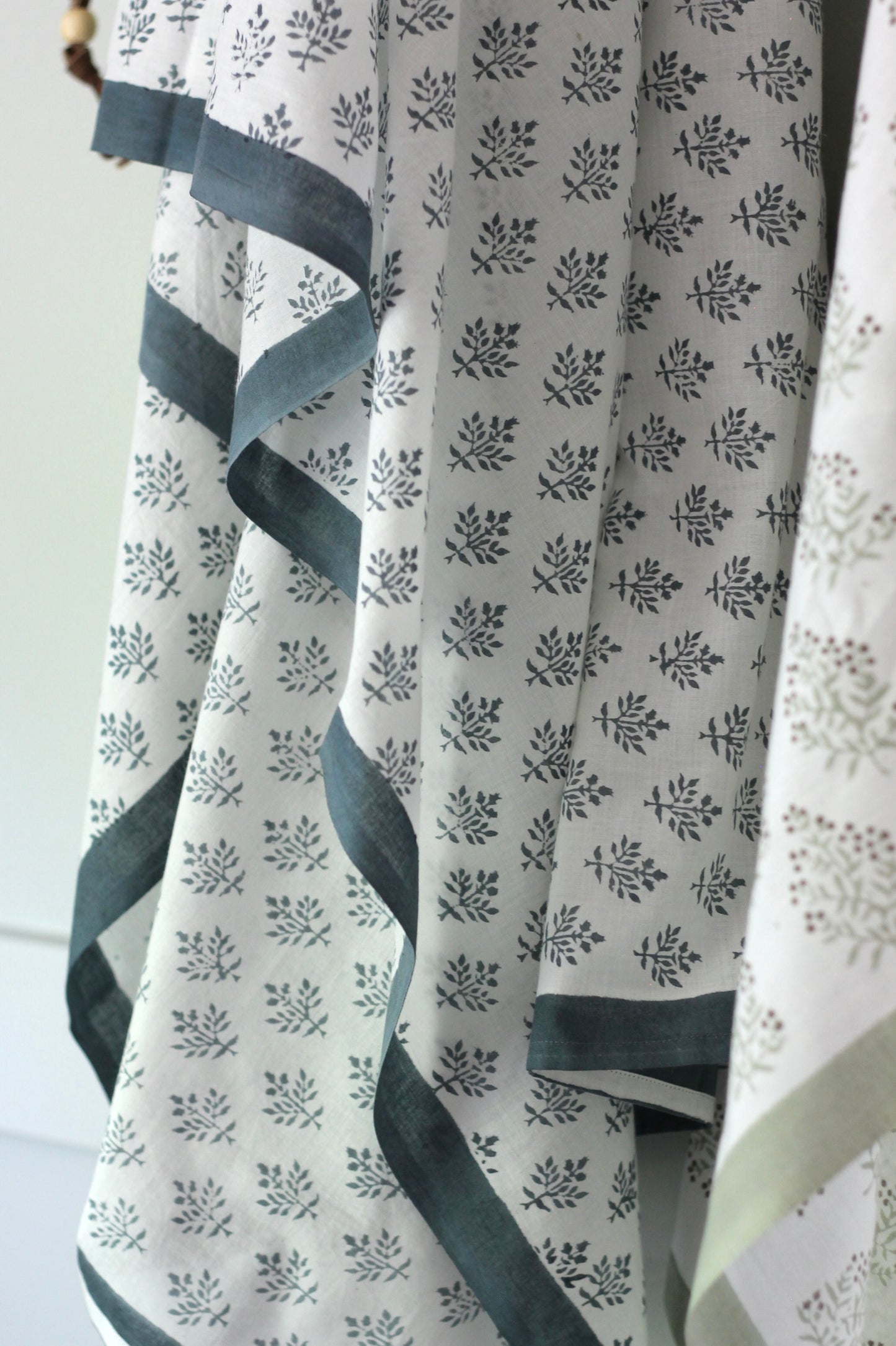 Sarong | Privet Berry