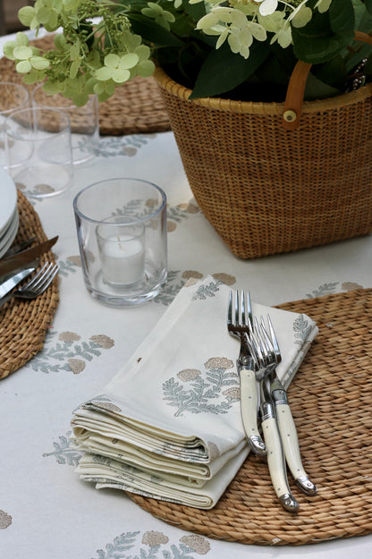 Ellie Napkins