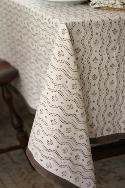 Georgette in Chocolate Tablecloths