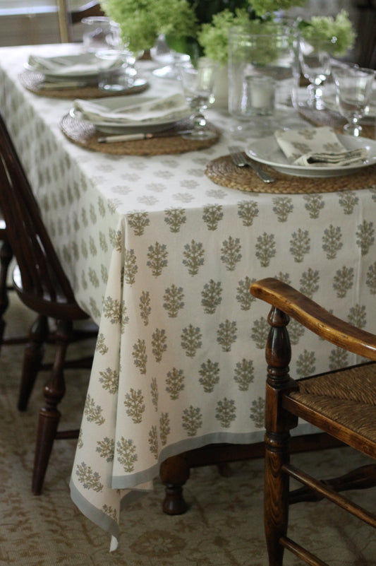 Mae Tablecloths