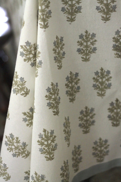 Mae Tablecloths