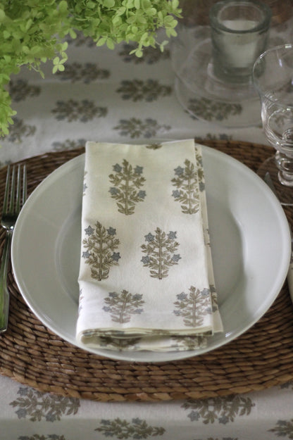Mae Napkins