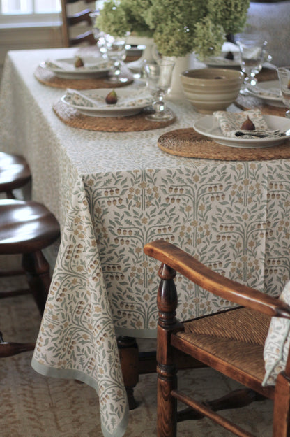 Oak Tree Tablecloths