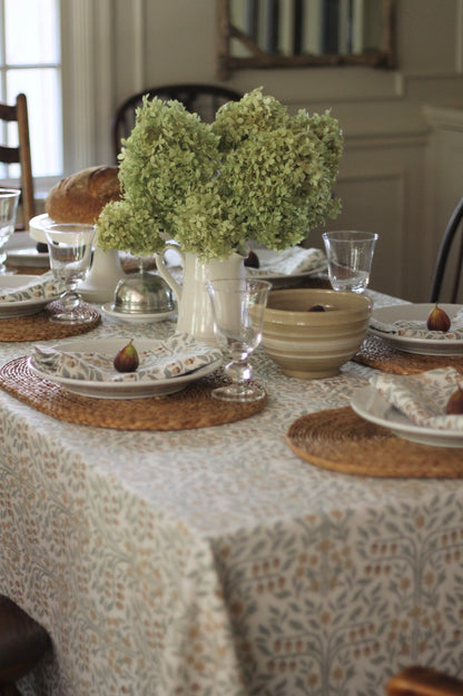 Oak Tree Tablecloths