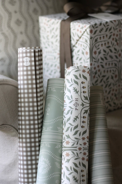 Ellie Wrapping Paper in Silver Sage