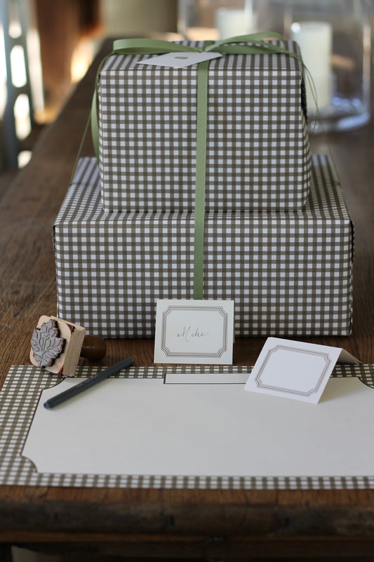 Paper Placemats - Chocolate Gingham