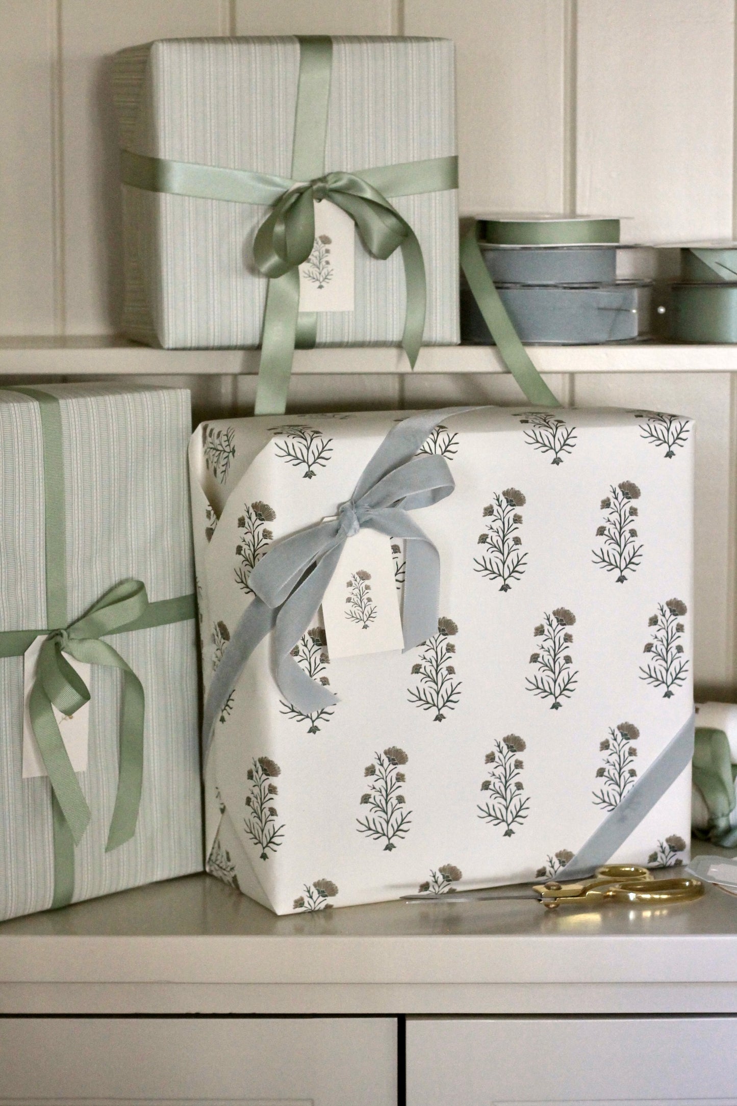 Charlotte Wrapping Paper, Spruce & Gold