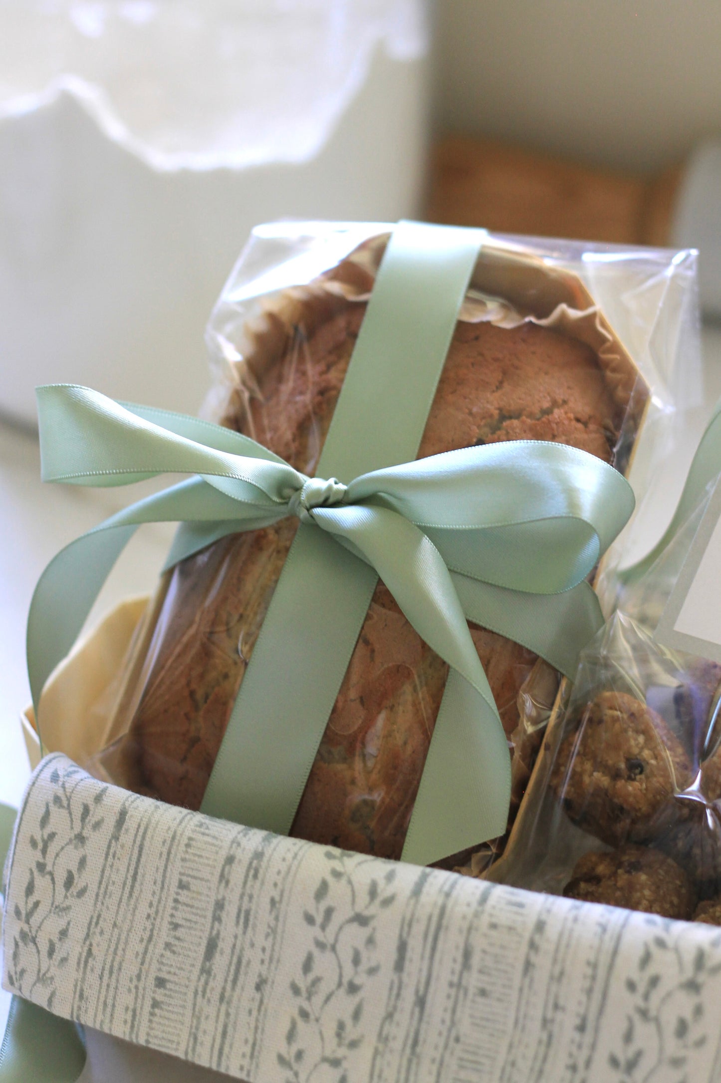 Wooden Loaf Basket | 4 Sizes