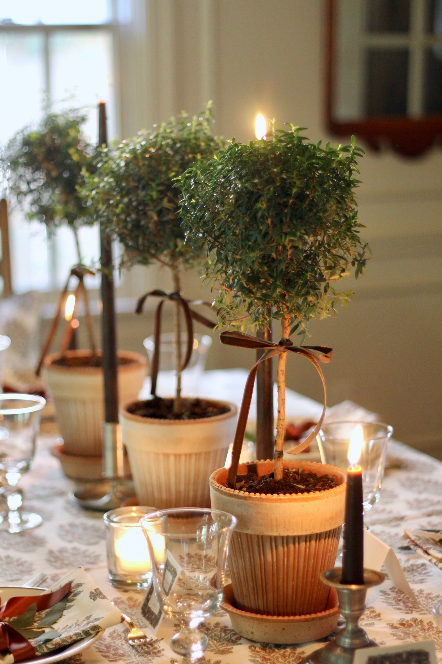 Hydrangea in Woodrose Tablecloths | 2 sizes