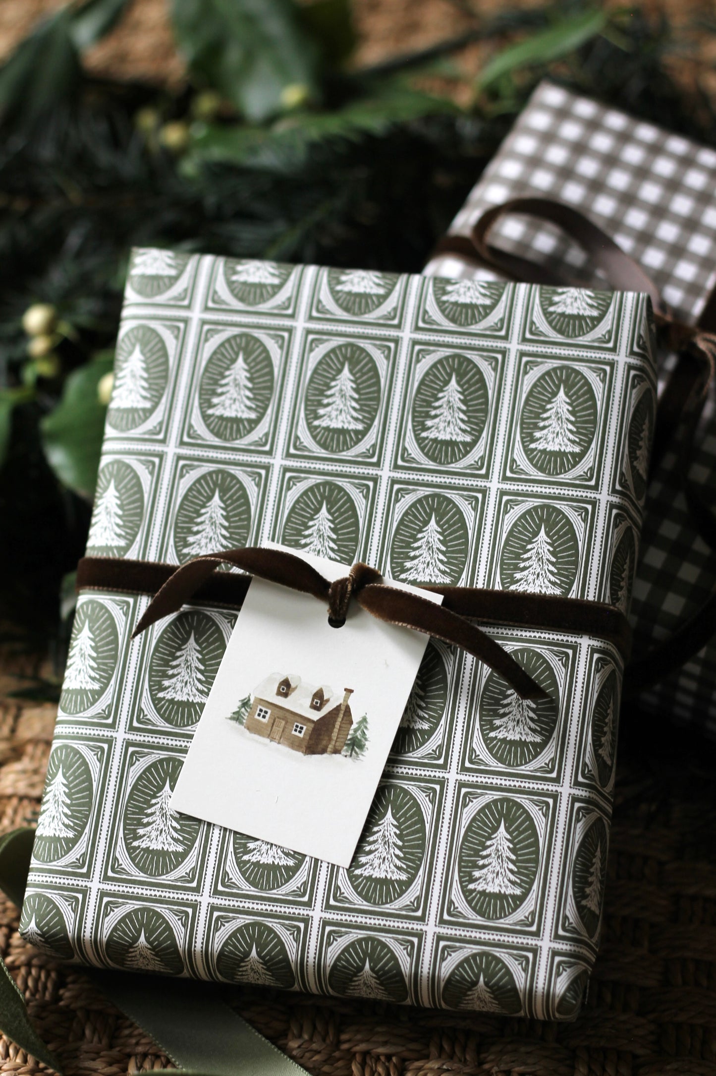 Cabin Christmas Tags - Set of 10