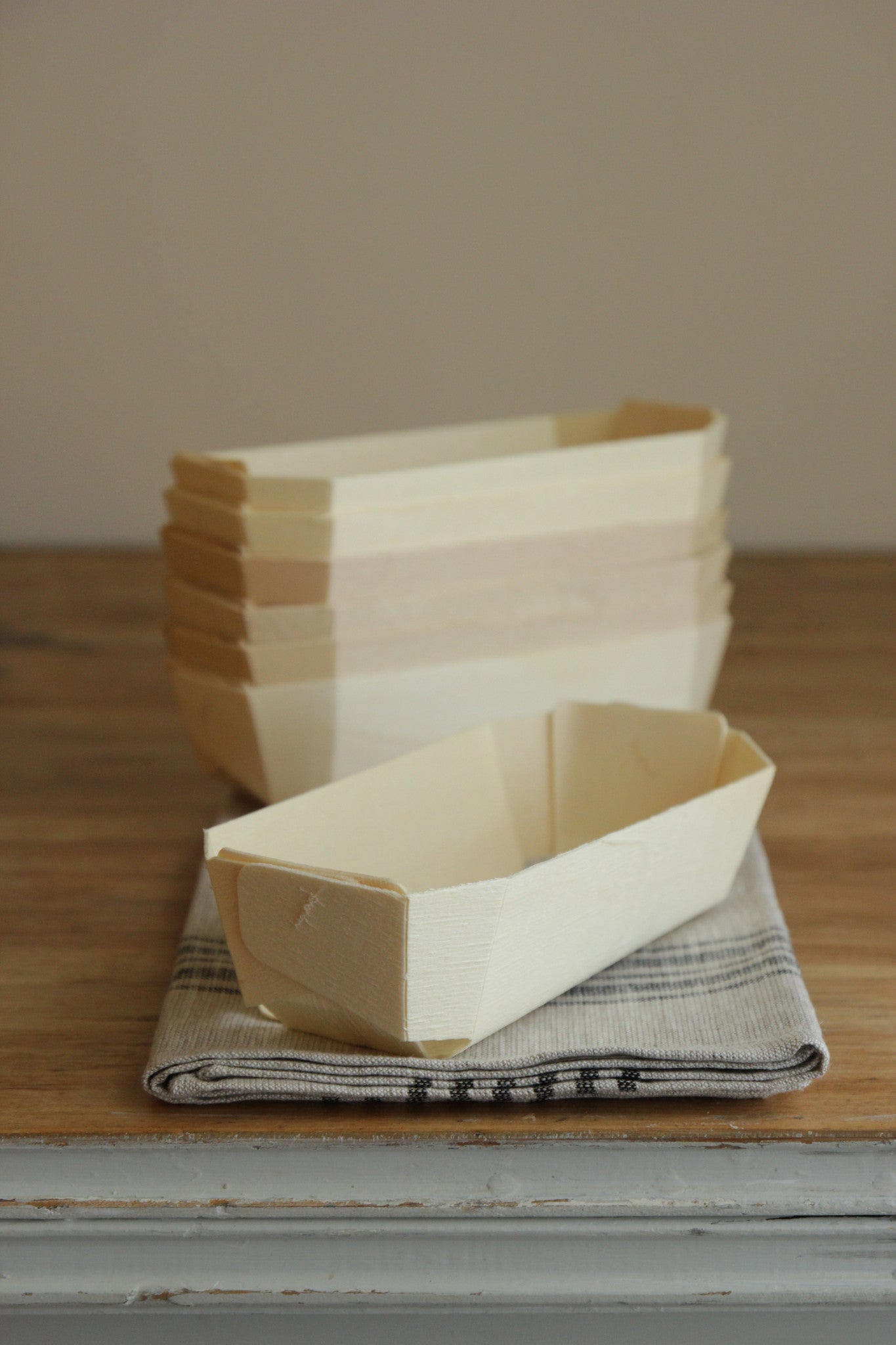 Wooden Loaf Basket | 4 Sizes